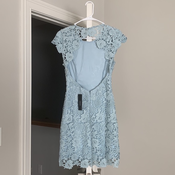 Lulu’s Romance Language Light Blue Backless Dress Size XS. Sold out on website! - Picture 3 of 6